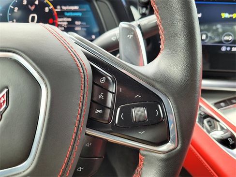 Used 2022 Chevrolet Corvette Stingray Premium Cpe w/ Z51 Performance Package image 36