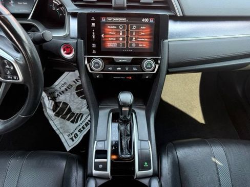 Used 2017 Honda Civic Touring image 24