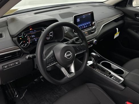 Certified 2024 Nissan Altima 2.5 SV AWD/4WD image 20