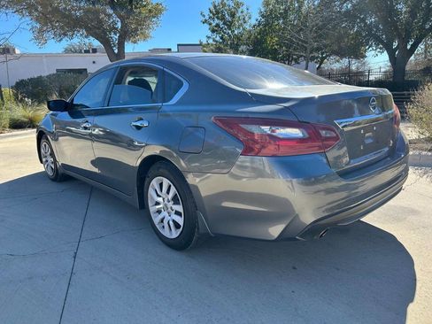 Used 2018 Nissan Altima 2.5 S w/ S Convenience Package FWD image 15