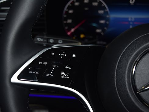 New 2026 Mercedes-Benz GLE 450 4MATIC image 8