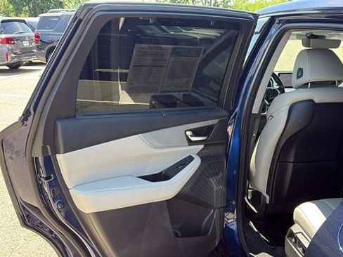 Used 2024 Acura MDX SH-AWD w/ Technology Package image 24