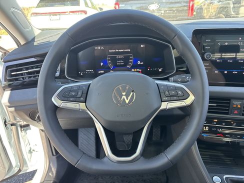 New 2026 Volkswagen Jetta SE image 21