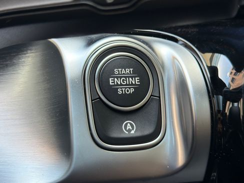New 2026 Mercedes-Benz GLB 35 AMG 4MATIC image 21