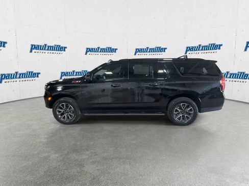 Used 2023 Chevrolet Suburban Z71 w/ Z71 Off-Road Package AWD/4WD image 7