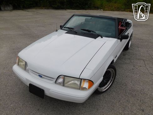 Used 1990 Ford Mustang LX image 5