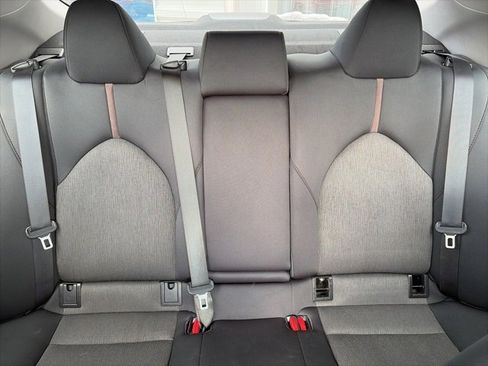 Used 2020 Toyota Camry LE w/ Cold Weather Package image 22