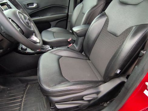 Used 2021 Jeep Compass Altitude image 16