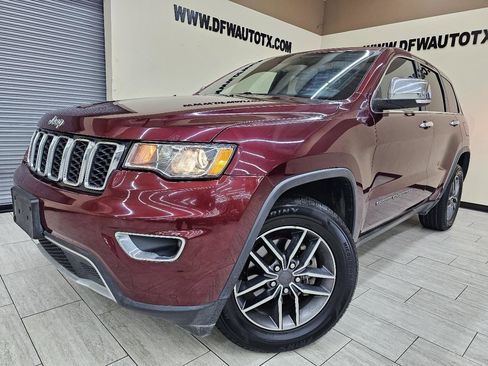 Used 2019 Jeep Grand Cherokee Limited image 1