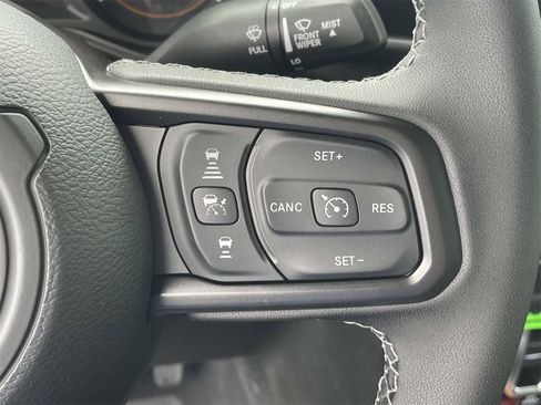 New 2025 Jeep Gladiator Mojave w/ Safety Group image 15