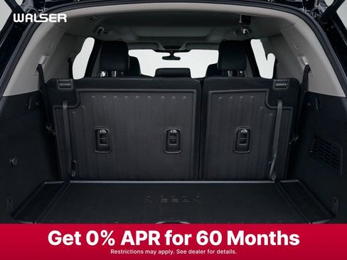 New 2025 Nissan Pathfinder Platinum w/ Black Appearance Package image 8