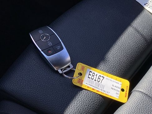 Used 2025 Mercedes-Benz GLA 250 image 9