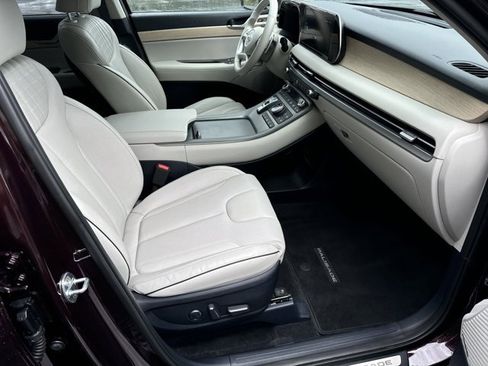 Used 2023 Hyundai Palisade Limited image 13