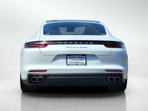 Used 2017 Porsche Panamera Turbo image 5