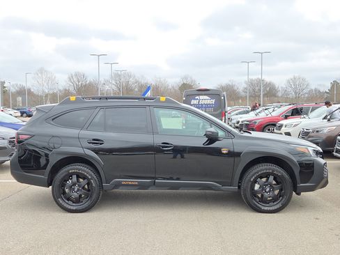 Certified 2025 Subaru Outback Wilderness image 2