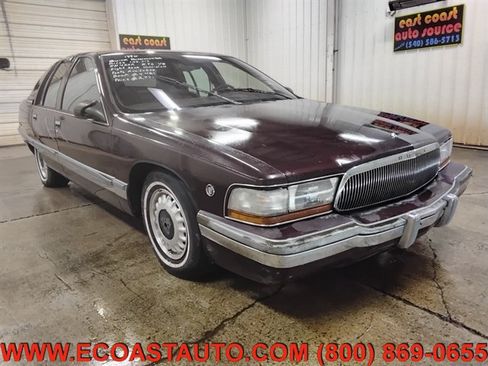 Used 1995 Buick Roadmaster Sedan RWD image 1