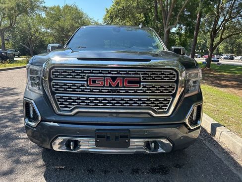 Used 2019 GMC Sierra 1500 Denali w/ Denali Ultimate Package AWD/4WD image 3