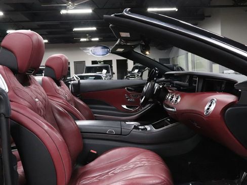 Used 2019 Mercedes-Benz S 560 Cabriolet image 23