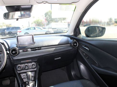 Used 2018 Toyota Yaris iA FWD image 28