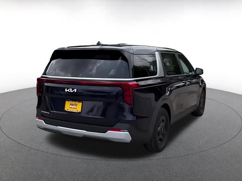 Used 2026 Kia Carnival FWD image 14