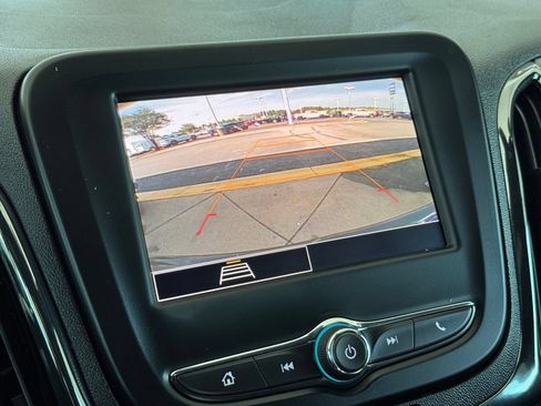 Used 2024 Chevrolet Equinox RS w/ LPO, Floor Liner Package FWD image 5
