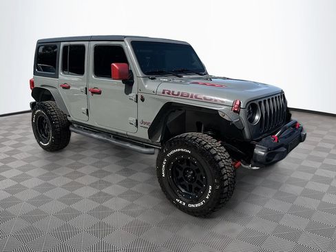 Used 2018 Jeep Wrangler Unlimited Rubicon AWD/4WD image 4