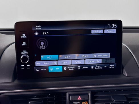 Used 2025 Honda Pilot EX-L image 14