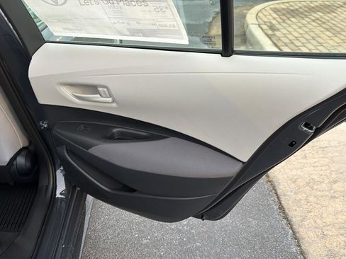 New 2026 Toyota Corolla LE FWD image 15