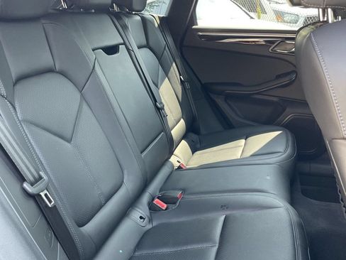 Used 2025 Porsche Macan AWD/4WD image 13