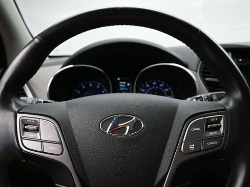 Used 2015 Hyundai Santa Fe Limited w/ Option Group 04 AWD/4WD image 13