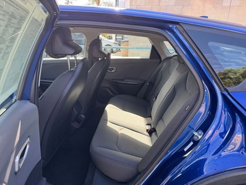 Used 2025 Kia K4 LXS image 25