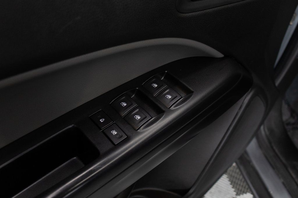 Used 2021 GMC Canyon Elevation Standard w/ Convenience Package RWD image 16