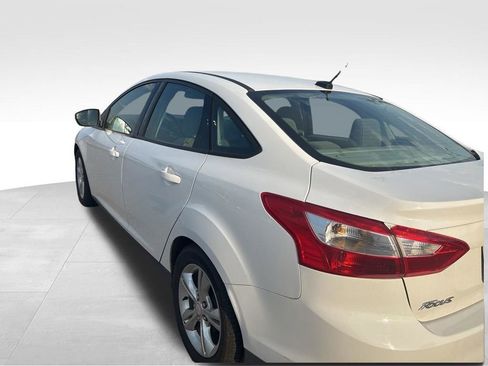 Used 2013 Ford Focus SE image 6