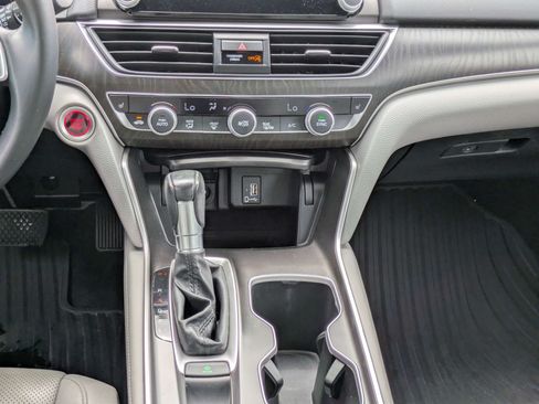 Certified 2020 Honda Accord EX-L image 25
