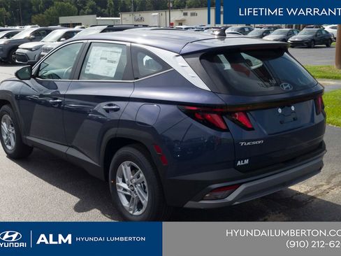 New 2026 Hyundai Tucson SE image 10