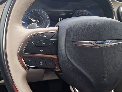 Used 2016 Chrysler 200 C w/ Premium Group AWD/4WD image 15