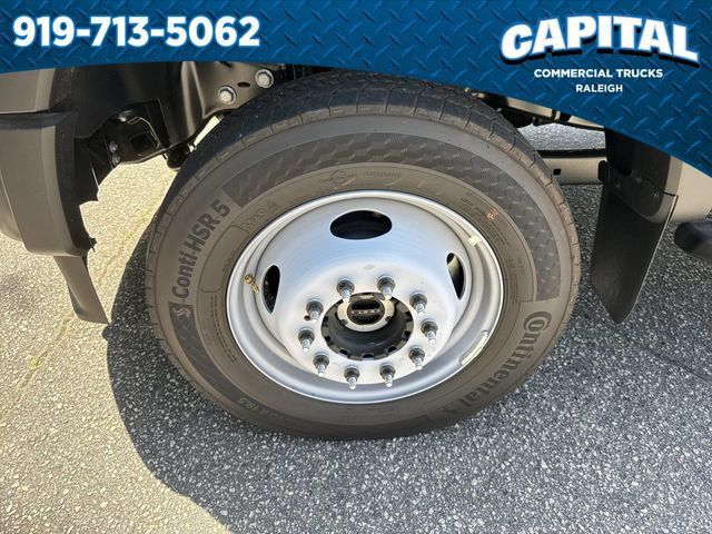 New 2026 Ford F550 4x4 Regular Cab Super Duty image 15
