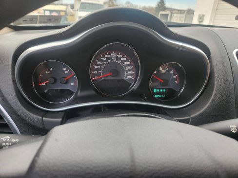 Used 2014 Dodge Avenger SE w/ Quick Order Package 27Z SE V6 image 12