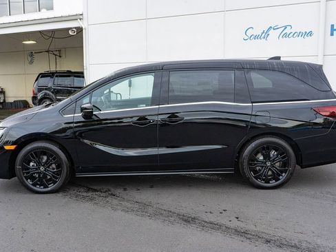 New 2026 Honda Odyssey Sport-L image 9