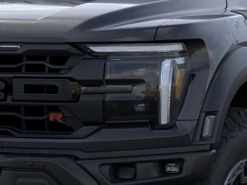 New 2026 Ford F150 Raptor AWD/4WD image 19