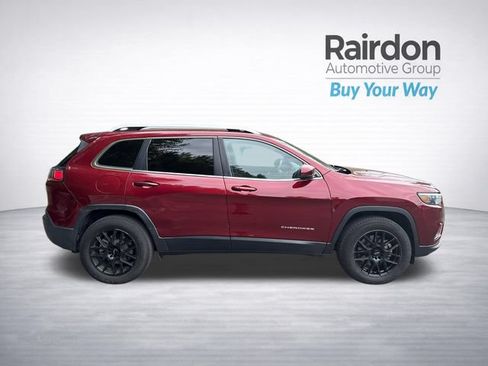 Used 2019 Jeep Cherokee Latitude Plus w/ Comfort/Convenience Group AWD/4WD image 8