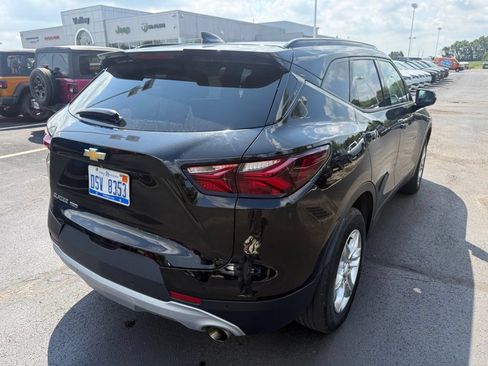 Used 2022 Chevrolet Blazer LT AWD/4WD image 3