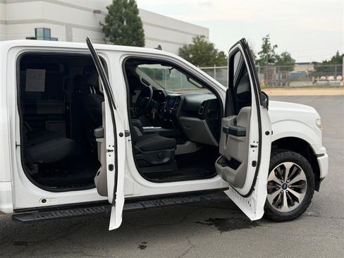 Used 2020 Ford F150 XL w/ Equipment Group 101A Mid AWD/4WD image 19