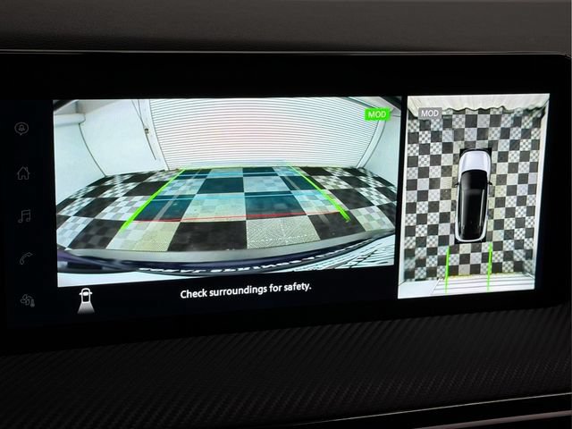 Used 2025 Nissan Kicks SR FWD image 27