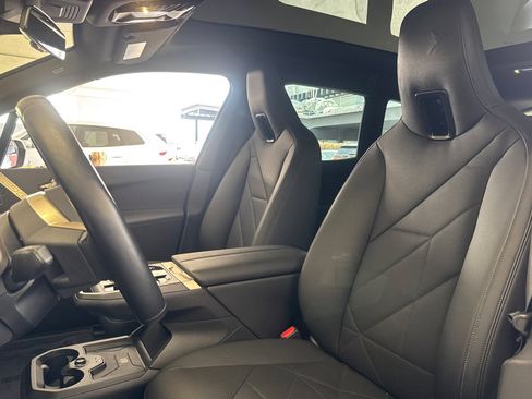 Certified 2023 BMW iX xDrive50 w/ Sport Package AWD/4WD image 5