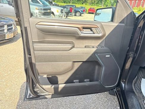 Used 2024 Chevrolet Silverado 1500 RST w/ Convenience Package II AWD/4WD image 7