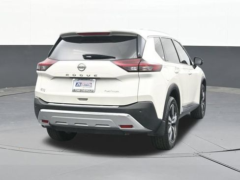 Used 2022 Nissan Rogue Platinum w/ Head-Up Display Package FWD image 13