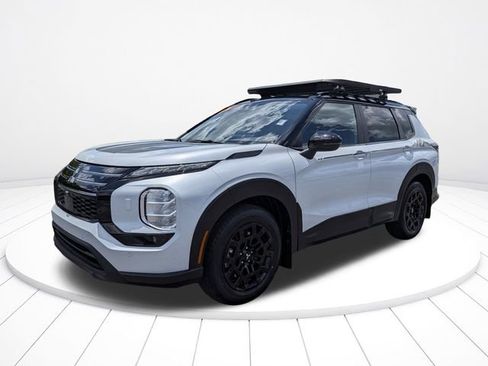New 2026 Mitsubishi Outlander Trail Edition AWD/4WD image 7