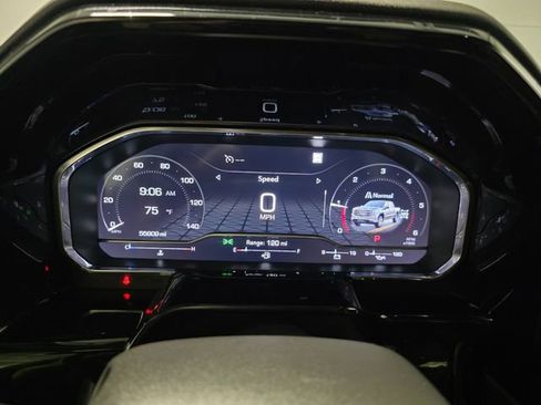 Certified 2022 GMC Sierra 1500 SLT w/ SLT Convenience Package image 15