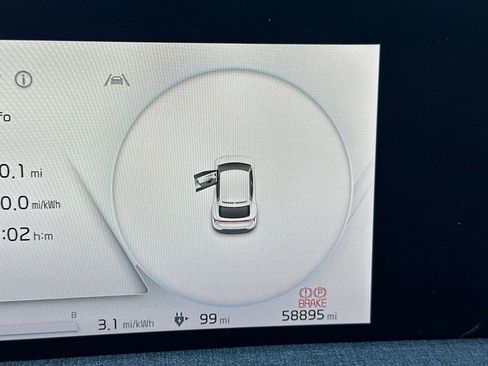 Used 2023 Kia EV6 Wind RWD image 22